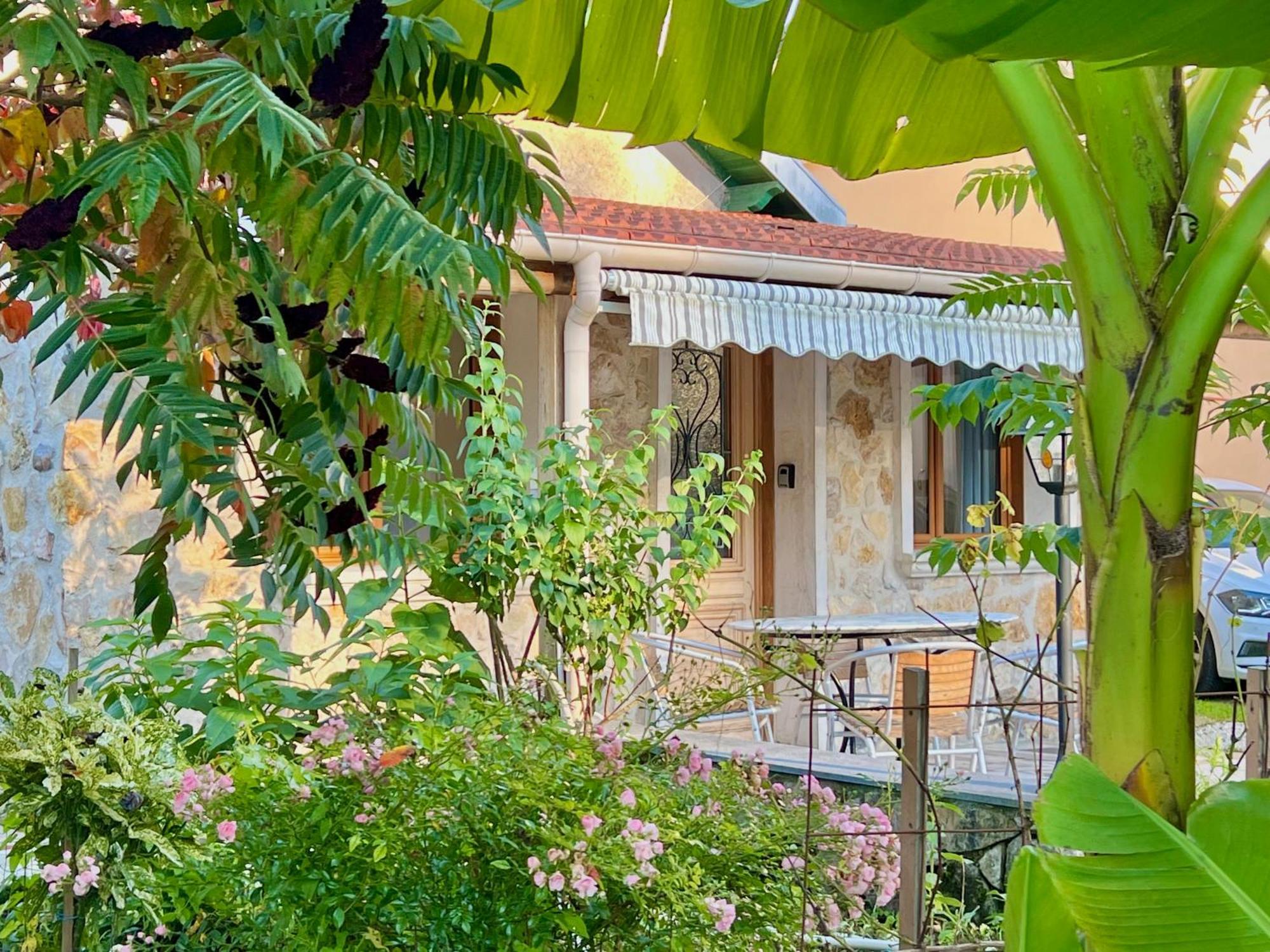 Joumana Tourisme Villa Gouvernes Exterior foto